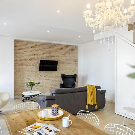 Atico Deluxe Terraza Privada Con Vistas A La Giralda Apartamento *